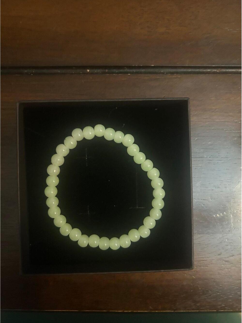 ✨ Vibrant Green Statement Bracelet ✨